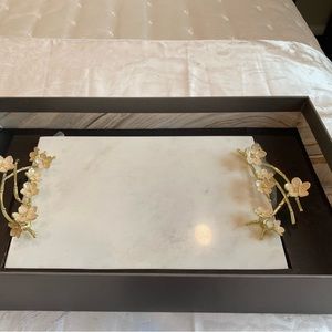 Michael Aram Cherry Blossom Cheese Board w Knife